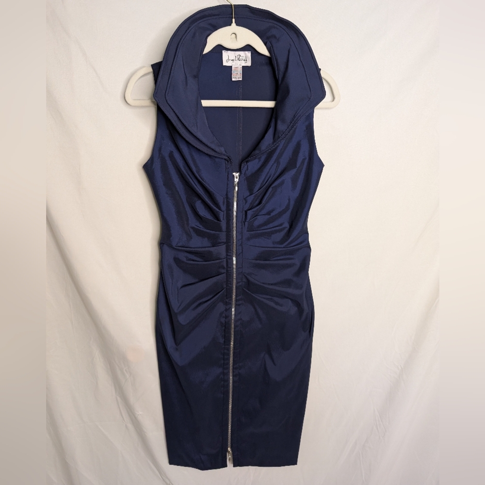 Elegant Navy Blue Sleeveless Dress
